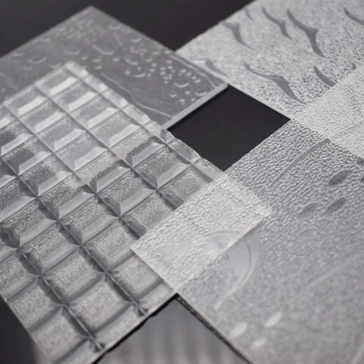 UGR<19 LED パネルは階段の吹き抜けに適していますか?